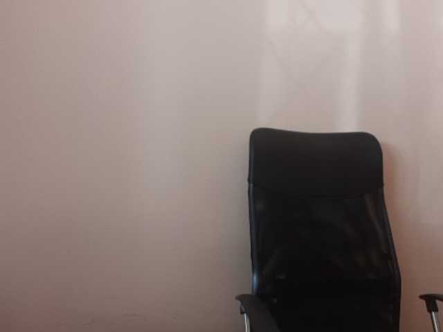 Live sex webcam photo for MiLediLeDi #264743565