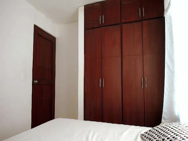 Live sex webcam photo for sweet_celeste #260179281