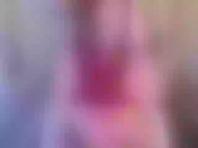 Live sex webcam photo for Julietacollin #261942957