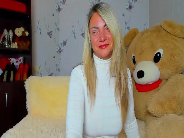 Live sex webcam photo for Alisa_Sims #257099853