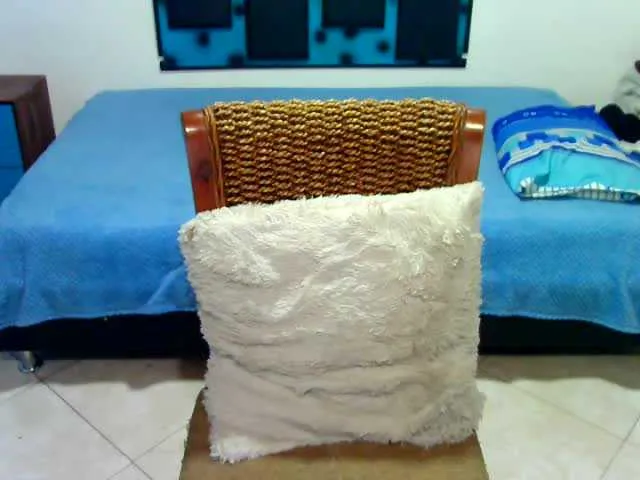 Live sex webcam photo for Chloe-Sweet69 #240939312