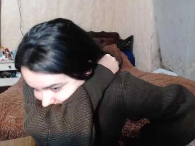 Live sex webcam photo for Katernia48 #240965869