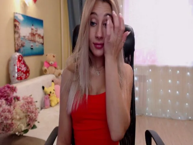 Live sex webcam photo for Magic_Eyes_ #253004299