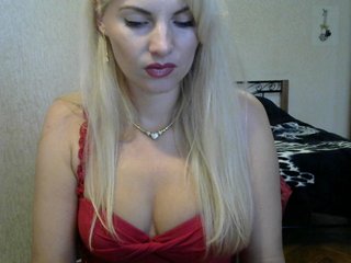 Live sex webcam photo for TastyXJam #240657264