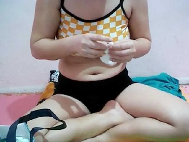 Live sex webcam photo for megaasiansex #263985841