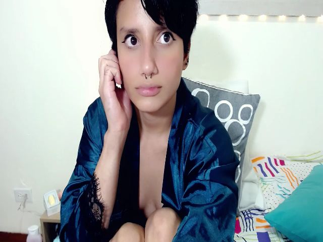 Live sex webcam photo for Lorelain_ #259212274