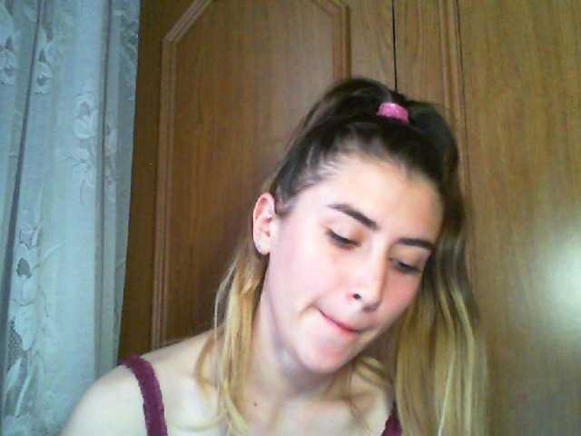 Live sex webcam photo for ozlemyilmaz23 #241330421