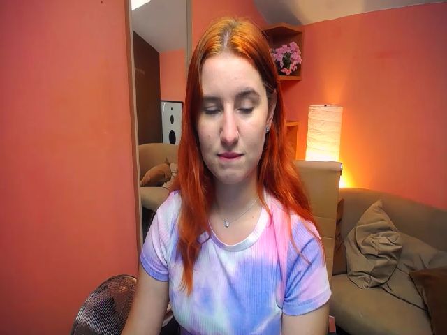 Live sex webcam photo for LunaFoxy #256770732