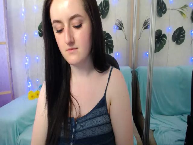 Live sex webcam photo for Pretty_N__ #253037095