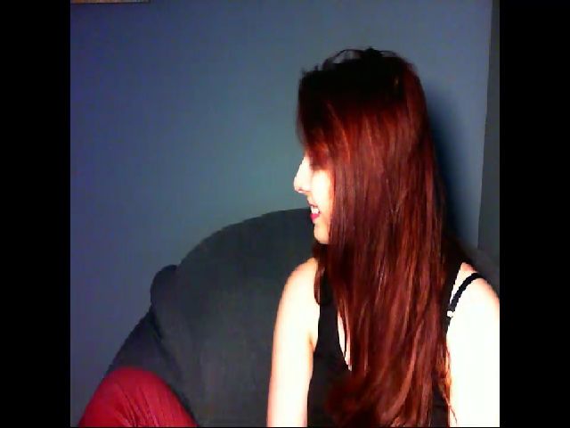 Live sex webcam photo for VirginLuna18 #255348822