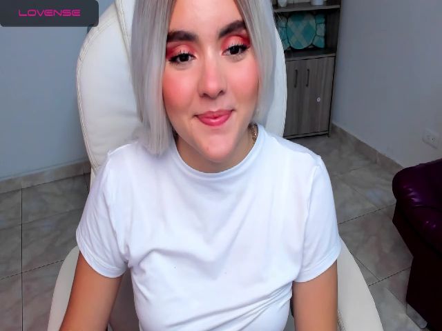 Live sex webcam photo for Tasha_cooper1 #255173780