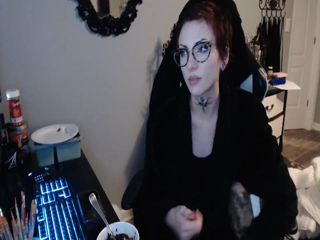 Live sex webcam photo for Painbaby #262465640