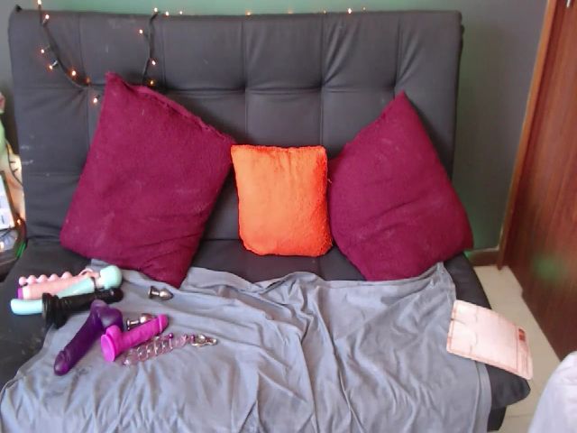 Live sex webcam photo for Latin__curly #255343364