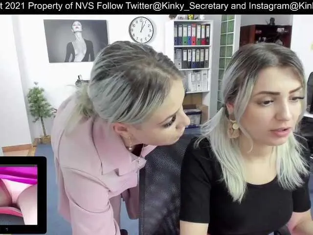 Live sex webcam photo for KinkyOffice #244701132