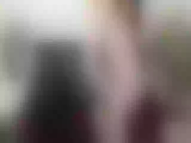 Live sex webcam photo for KeysyRock #264027702