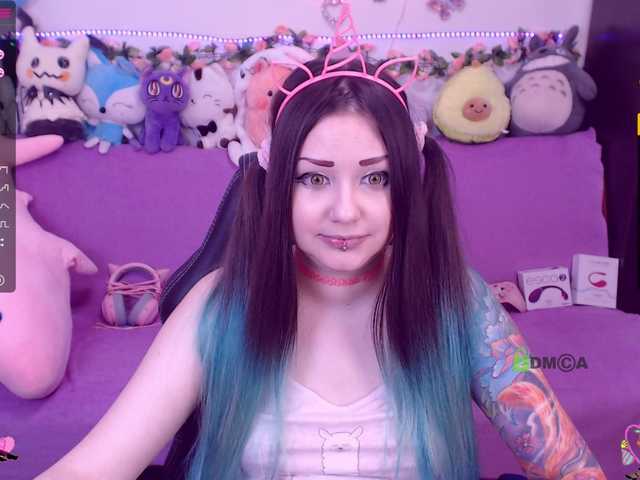 Live sex webcam photo for LittleKitsune #245427999