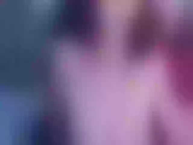 Live sex webcam photo for CaringSophie #257451322