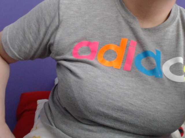 Live sex webcam photo for Gaticasquirt #253960289