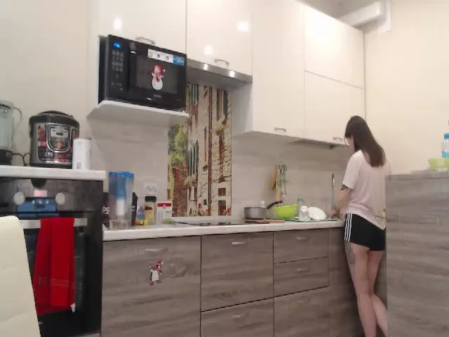 Live sex webcam photo for WonderXGirlXX #258560535