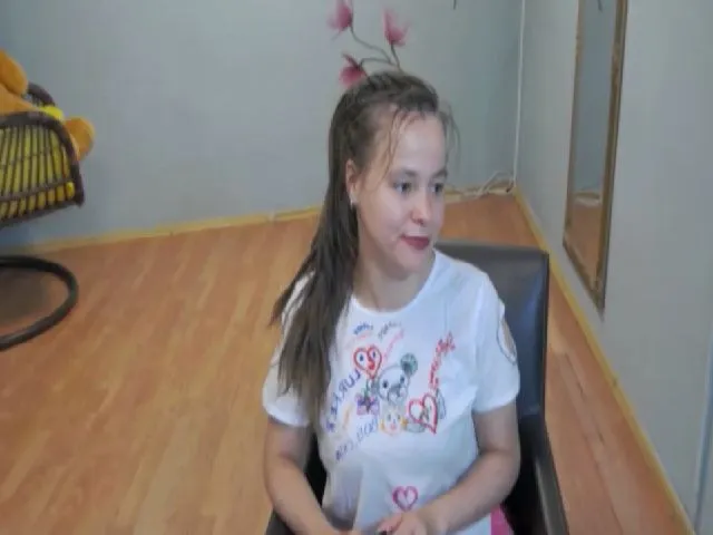 Live sex webcam photo for SimplyJoy #261802530