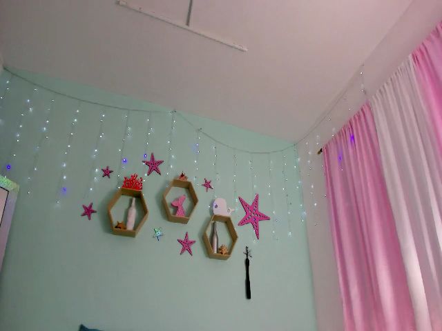 Live sex webcam photo for Naty_Ms #265523183