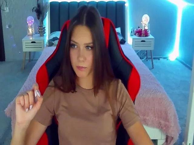Live sex webcam photo for ReginaVin #262665169