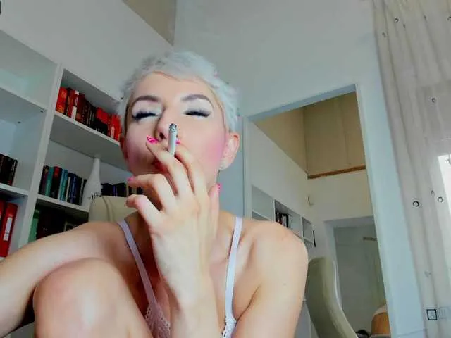 Live sex webcam photo for JenniferAmber #256252645