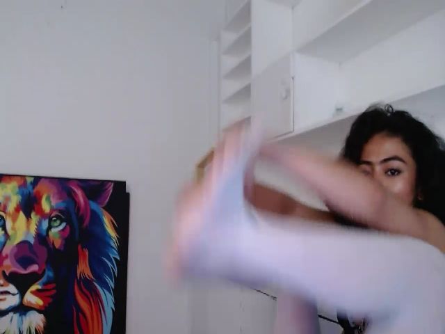 Live sex webcam photo for Manelik_benz #254670686