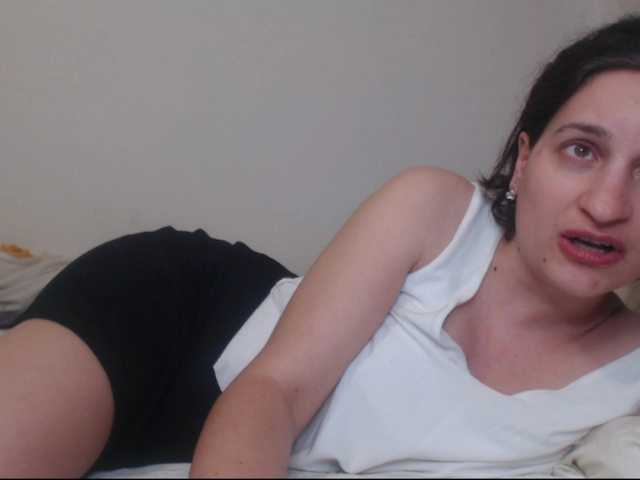 Live sex webcam photo for FlowerLauren #241422047