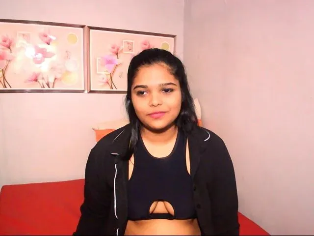 Live sex webcam photo for Indiankimmy #261972739