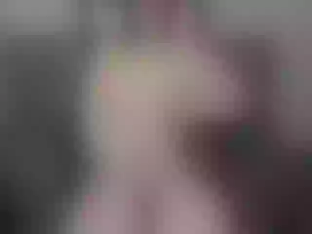 Live sex webcam photo for LycanGirl #261142320