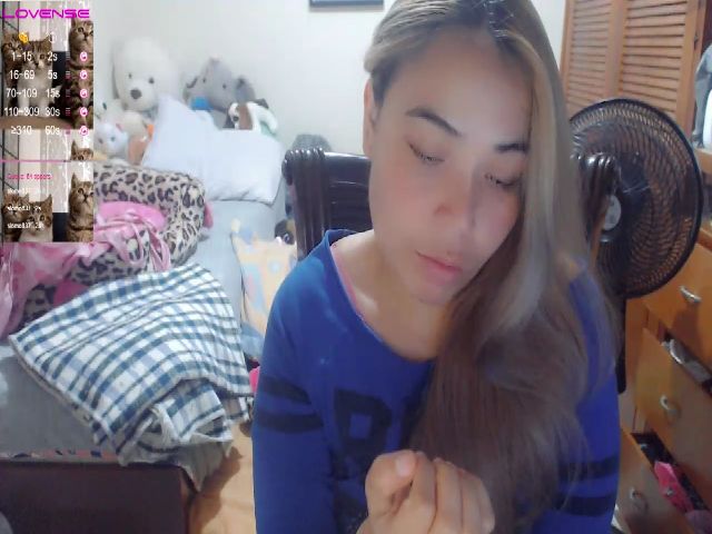 Live sex webcam photo for Meganhill_ #260273315