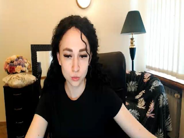 Live sex webcam photo for Space_Girly #255920642