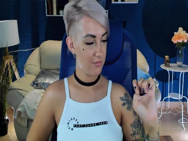 Live sex webcam photo for AkioTy #256845227