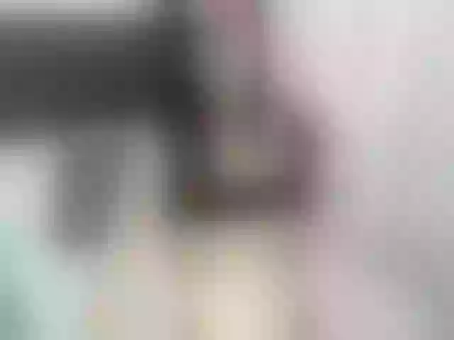 Live sex webcam photo for StormiSquirt #262157378