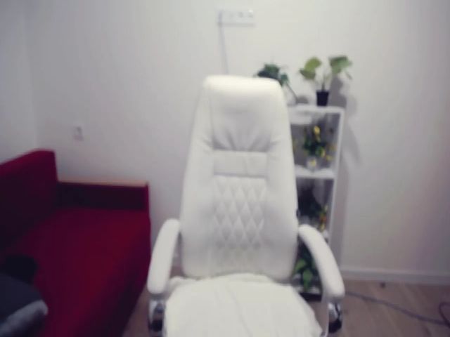 Live sex webcam photo for Viktoria_Vi #263384331