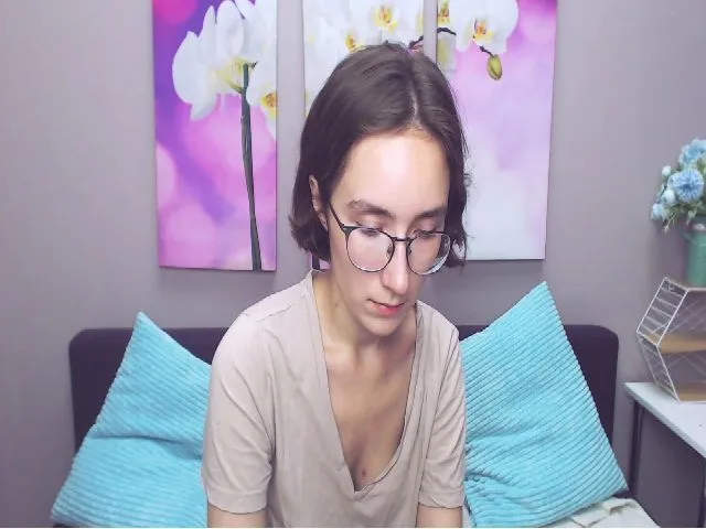 Live sex webcam photo for CleverAlexiss #262013187