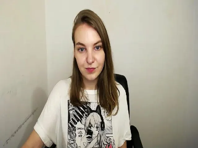 Live sex webcam photo for JettySise #254584178