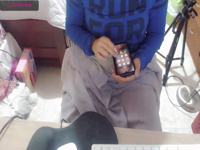 Live sex webcam photo for Meganhill_ #256094298