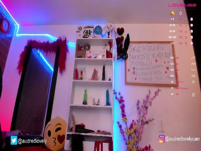 Live sex webcam photo for Audredlovely #255548426