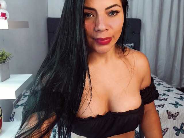 Live sex webcam photo for cristalb1 #241209896