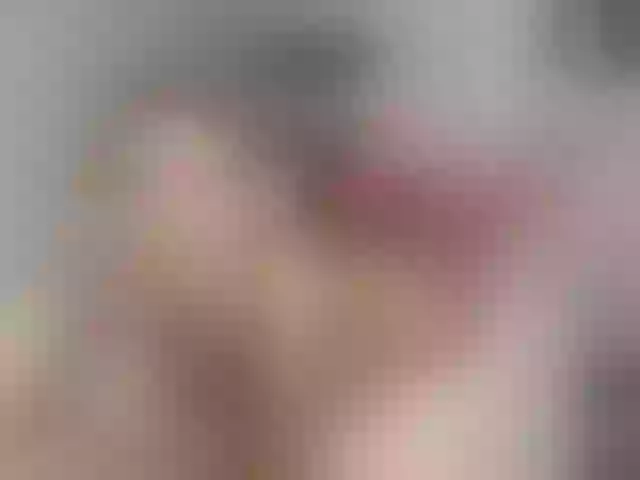 Live sex webcam photo for MisssMira #255194889