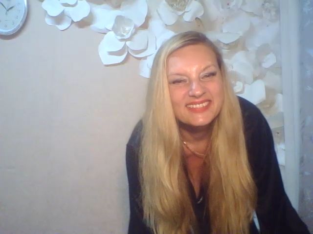 Live sex webcam photo for Miss_Kapriz81 #260968827