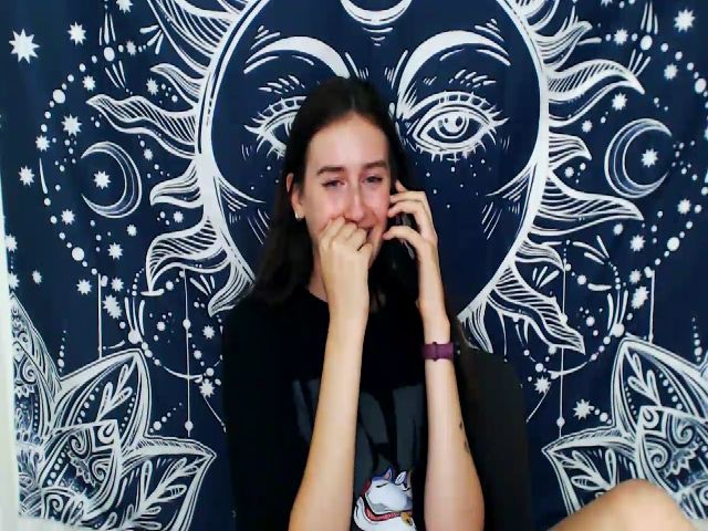 Live sex webcam photo for Honey_dream #263439325