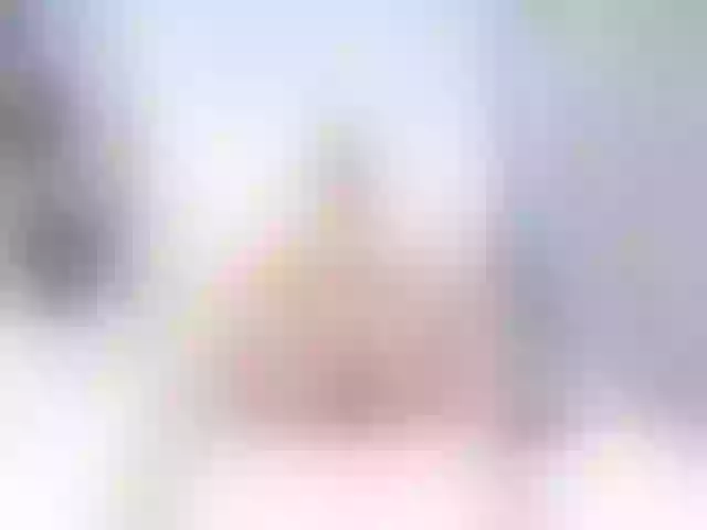 Live sex webcam photo for HeidiCutie #255003528