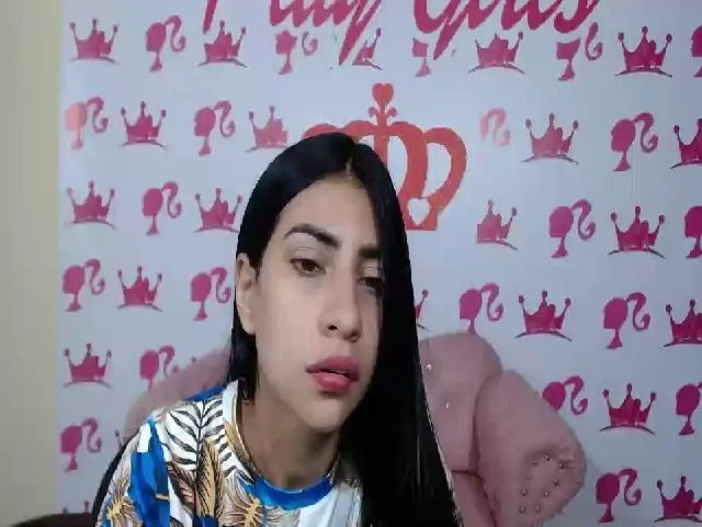 Live sex webcam photo for Naughtty_Doll #264284765