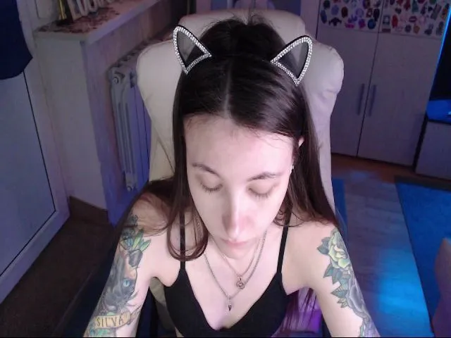 Live sex webcam photo for KeyshaLush #258574091