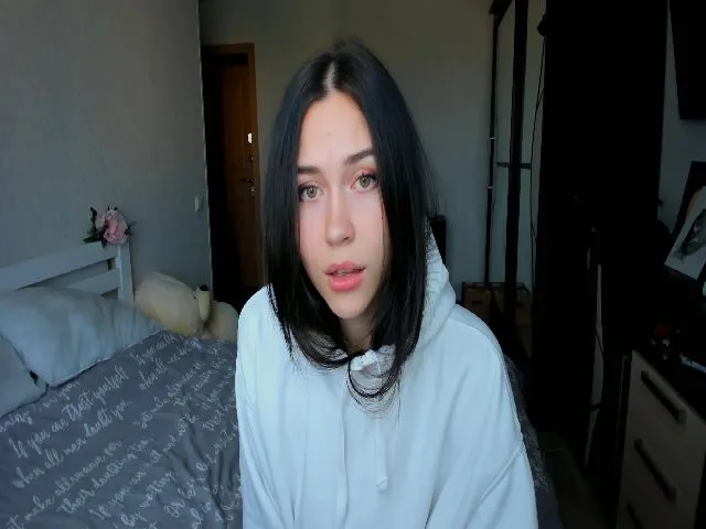 Live sex webcam photo for EvaMystery #260373585
