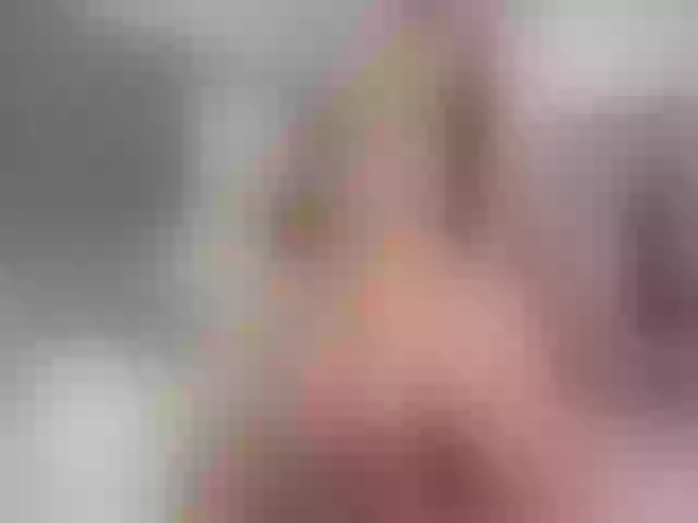 Live sex webcam photo for LuisaBaker #265283786