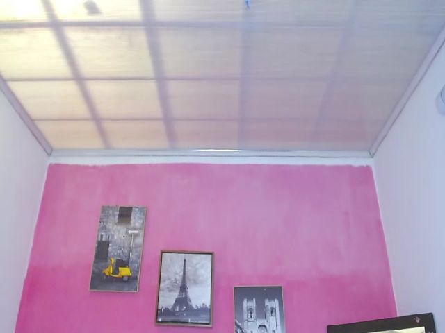 Live sex webcam photo for Juliia_sweet #264417234